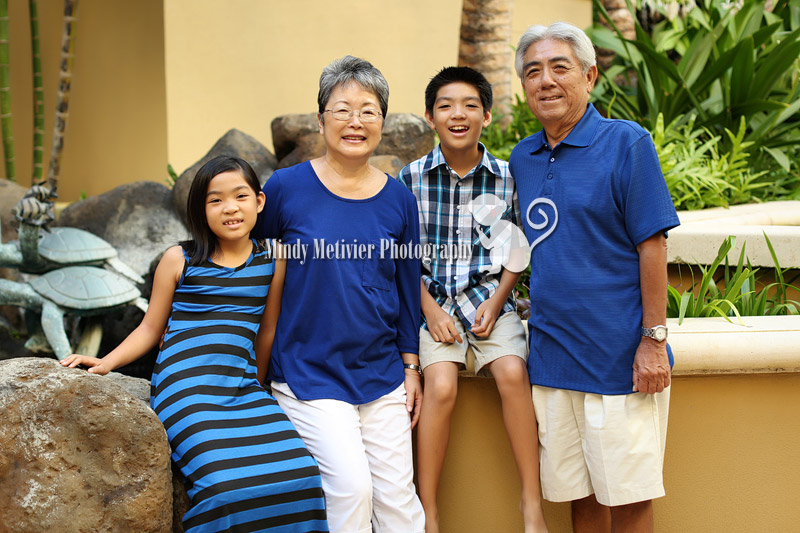 Honolulu Hawaii Family Photo Mindy Metivier
